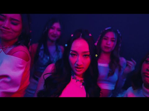 Sandrina - Ayo Pacaran (Teaser)