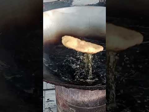 Street Food Around the World - Puffy Fry Bread Bhatura