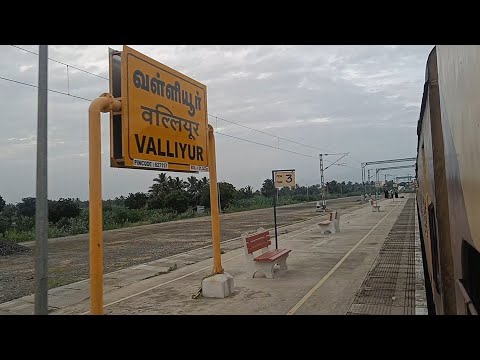 🚂 Valliyur to Aralvoimozhi Train Journey| Ananthapuri Express| Chennai to  Kollam Train