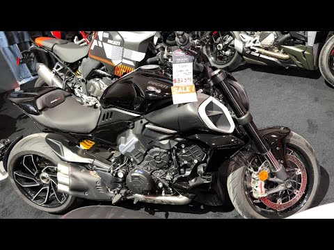 Italian Beauty ! 2024 Ducati Diavel V4