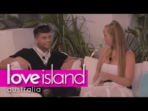 Teddy sets his sights on Mac on date | Love Island Australia (2018) HD