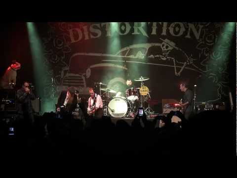 Social Distortion with Billy Gibbons of ZZ Top - "Drug Train" (at the House of Blues Sunset Strip)