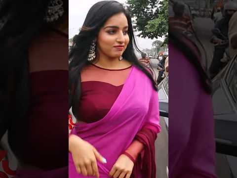 വിടർന്ന താമര മുട്ട് പോലെ ഭംഗിയിൽ Malavika menon എത്തിയപ്പോൾ #actress #malavikamenon