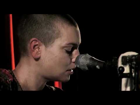 Sinead O'Connor - 33