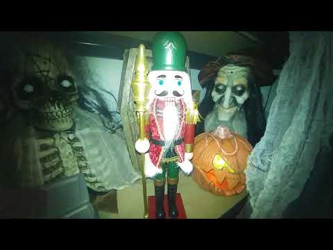 Danson Decor Musical Nutcracker