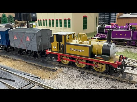 Hornby Stepney returns with Explosive Box Van (Bachmann Trains)