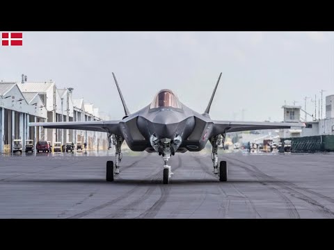 Four new F-35 fighter jets arrive in Denmark