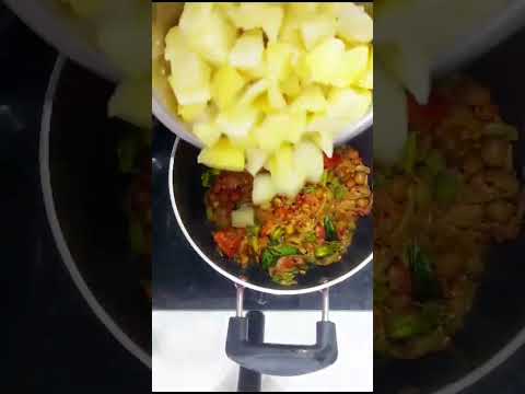 Aloo Gadda Pottu ..Telanga Special #cooking #telugu #telangana #aloorecipe #recipe #food #foodie ...