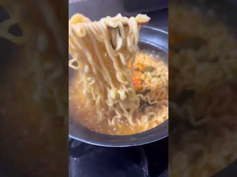 韓国インスタントラーメン イカちゃんぽん 農心