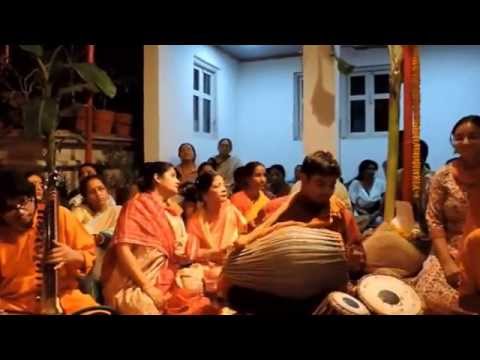 PADAVALI KIRTAN - Mahaprahu janma leela ( Part 1 )