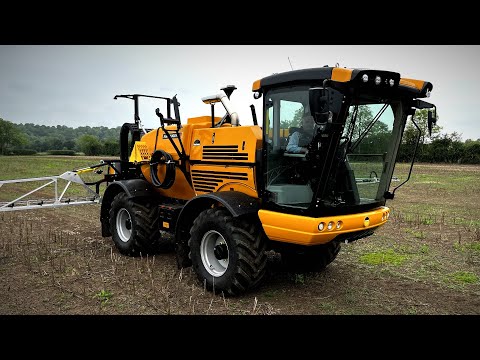 McConnel Agribuggy V300 Self-Propelled Sprayer: FIRST IMPRESSION