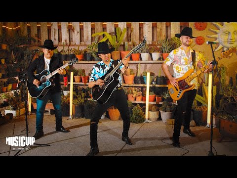 Los Del Roble - La Tostada   - (Video Oficial )