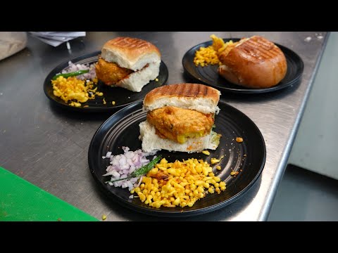 Vada Pav & Pav Bhaji | Indian Street Food at "Mumbaikar VadaPav" Indian Restaurant in London