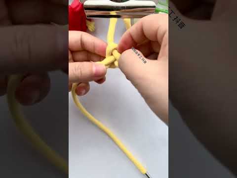 Tips for tying the ropes of a sweatshirt Rope braiding skills sharing Sweatshirt rope knotting F