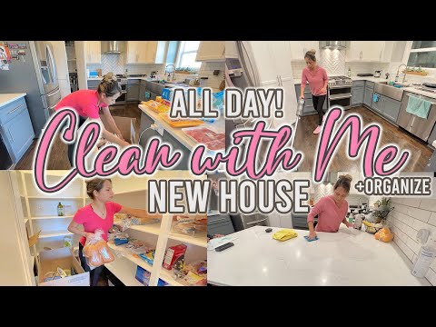 NEW HOUSE CLEAN WITH ME, ORGANIZE + RESTOCK \\ CLEANING MOTIVATION 2022 // @KarlaElisa