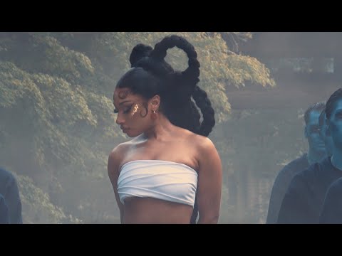 Megan Thee Stallion - Mamushi (feat. Yuki Chiba) [Behind The Scenes]