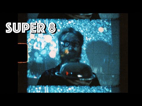 My First Super 8 // Hogmanay 2023 - Canon 514XL + Kodak 500T