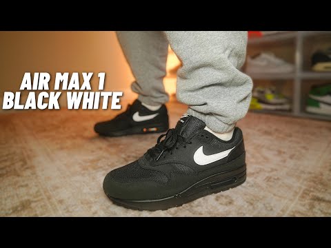 BACK TO SCHOOL BANGER!? Nike Air Max 1 Black White Review