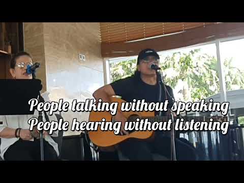 The sound of silence - Simon & Garfunkel / Seashells Phu Quoc Hotel 2024-9-13 富國島 酒店的Music Band