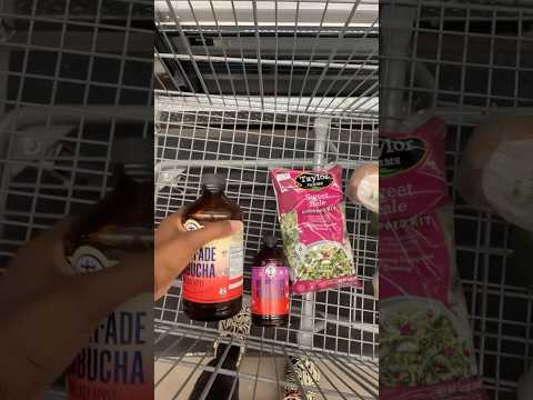 COME GROCERY SHOP WITH ME #groceryshopping #grocery #kombuchalover #shorts