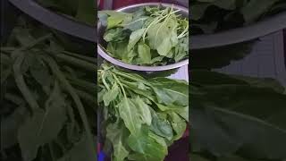 Delicious Saag #SarsoPalak #Healthy #shorts