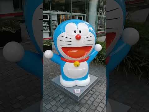 【BANDAI本社前】ドラえもん　孫悟空　ウルトラマン　仮面ライダー　#tokyo #doraemon #shorts