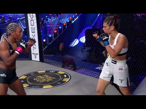 Shanelle Dyer lands her kicks like a thunderclap! ⚡ #MMA #PFL #Shorts