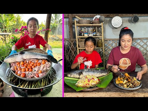 Smart girl Pich cook chicken ovary with fishes - Cooking with Sreypich