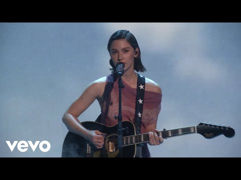 Gracie Abrams - Risk (Live From The Tonight Show With Jimmy Fallon/2024)