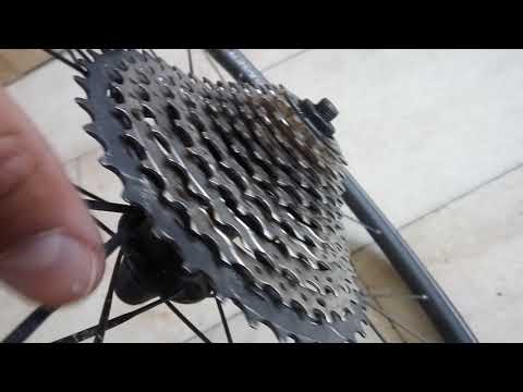 Does the Shimano 11-40t Fit A 11 Speed Hub?