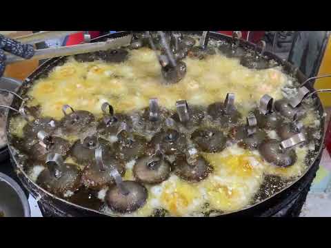 RARE technique - frying with bells!? 🔥 Vietnamese mini pancakes - Banh Khot