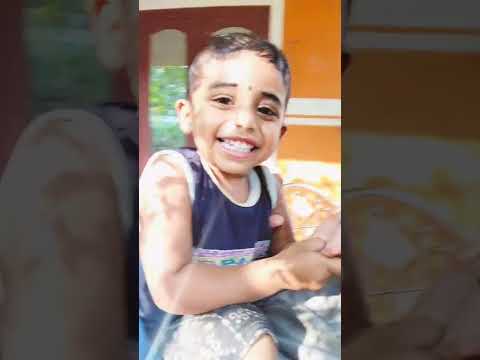 പാവം കൊച്ച് ഈച്ചയെ അടിച്ചതാ 😆subscribe me#shorts #funnybaby #comedyshorts #malayalamcomedy #viral