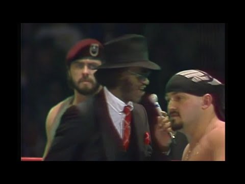 Corporal Kirchner vs. John K-9 (WWF 1987)