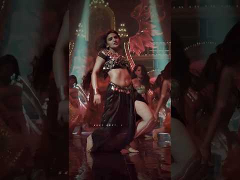 Sreeleela Pushpa 2 dance #sreeleela #pushpa2 #navel #hotlook #trending #shots #ytshots #viralshorts