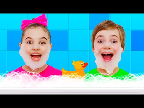 Let's Take a Bath | Fun Bath Time Song - Kids Songs Compilation