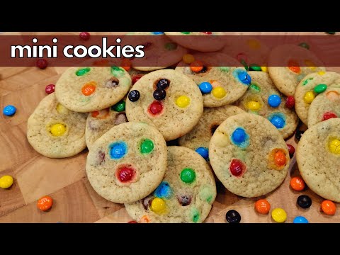 Mini M&M Cookies