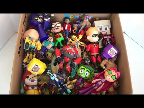 Box Full of Toys Action Figures Stinkfly Overflow Robin Beast Boy Dash Steve Jibanyan Chica Freddy