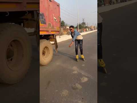 Speed skater #vairal #skating #tranding #inshort #skatinggirltamanna