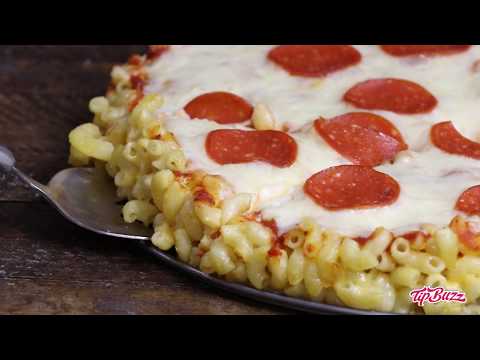 The Best Mac and Cheese Pizza