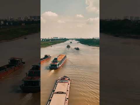 Journey Through Time: The Historic Long Bien Bridge #vietnamtravel #asialegendtravel