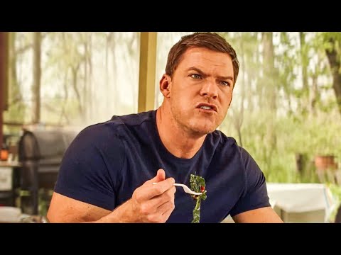 “How Do You Eat Like That AND Keep Your Physique?” | Reacher (Alan Ritchson)