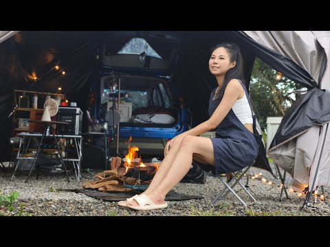 露營人生-一個女生在山頂聽雨聲露營，欣賞百萬夜景！台中新社富柿山星空景觀農場NO.103