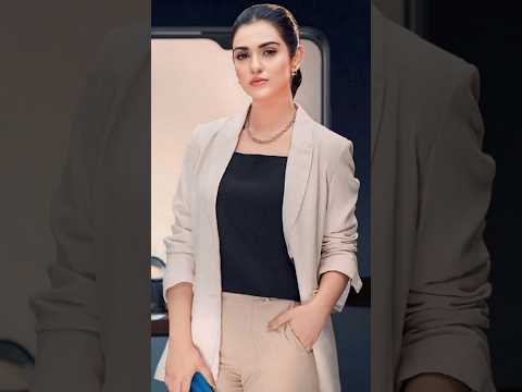 Pakistani actress in pant shirt 🥰🥰♥️ | comment your fav #mayaali #zaranoorabbas #komalmeer