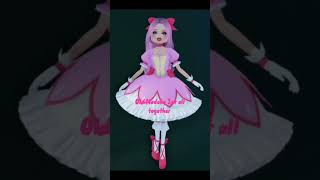 Old Madoka Set Vs Magic Self Set #roblox #dti