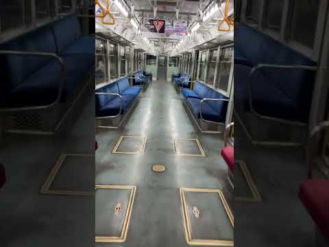 ことでん1080形の車内