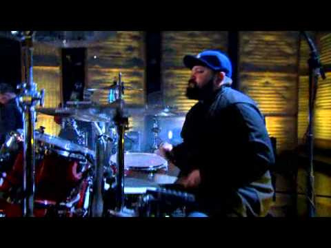 Conan - Social Distortion "Machine Gun Blues" 01/18/11