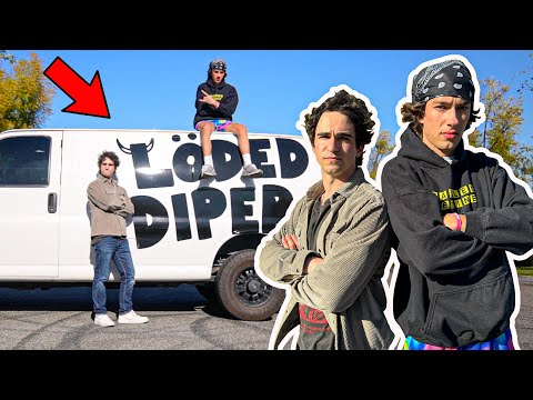 Surprising Wimpy Kid With the Loded Diper Van!