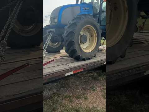 Taking Valtra Tractor in for repair #shortsvideo  #farming