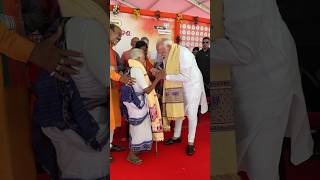 PM Modi takes blessings from Purnamasi Jani Ji | Odisha | #shorts