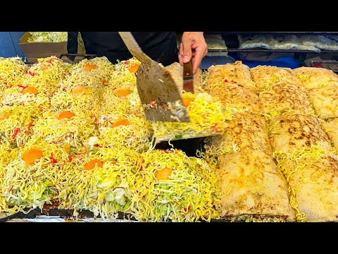 japanese street food - hiroshima style okonomiyaki お好み焼き hiroshimayaki